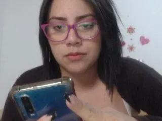 Live sex webcam photo for LaurenJohnsom #209162876