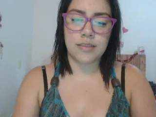 Live sex webcam photo for LaurenJohnsom #209747149