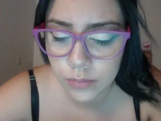 Live sex webcam photo for LaurenJohnsom #210385930