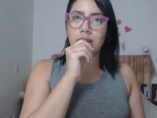 Live sex webcam photo for LaurenJohnsom #211381808