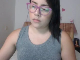 Live sex webcam photo for LaurenJohnsom #211553005