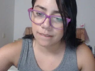 Live sex webcam photo for LaurenJohnsom #211562613