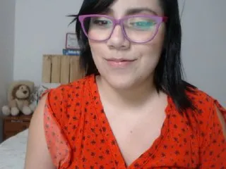 Live sex webcam photo for LaurenJohnsom #213730496