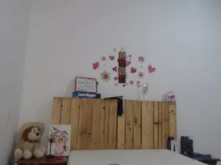 Live sex webcam photo for LaurenJohnsom #213739141