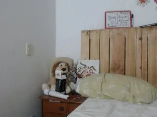 Live sex webcam photo for LaurenJohnsom #213764362