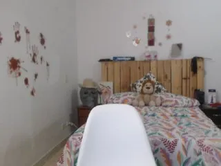 Live sex webcam photo for LaurenJohnsom #227099354