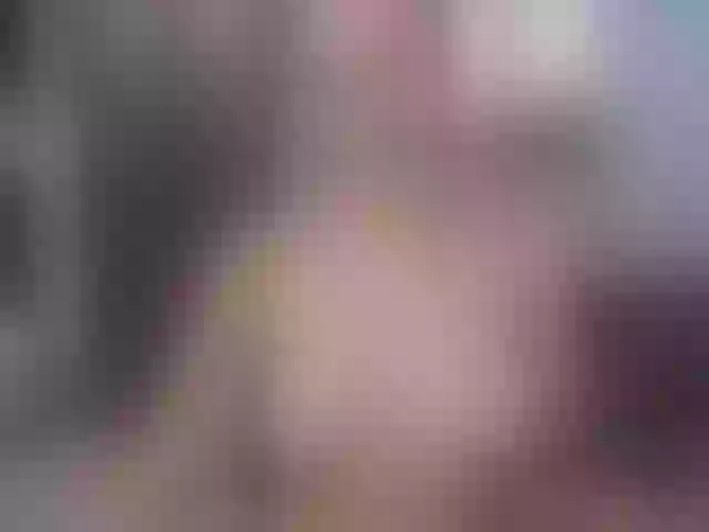 Live sex webcam photo for LaurenMiller1 #275990614