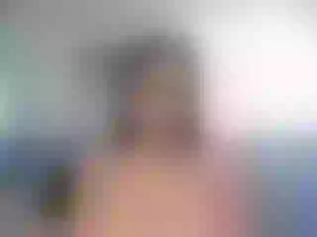 Live sex webcam photo for LaurenMiller1 #276211719