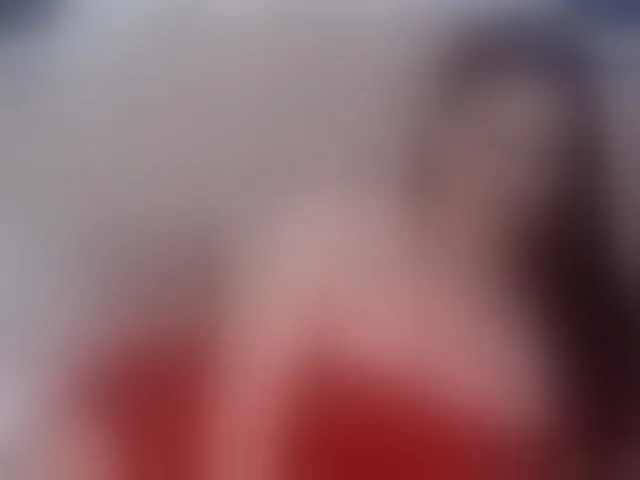 Live sex webcam photo for LaurenSaint1 #292422775