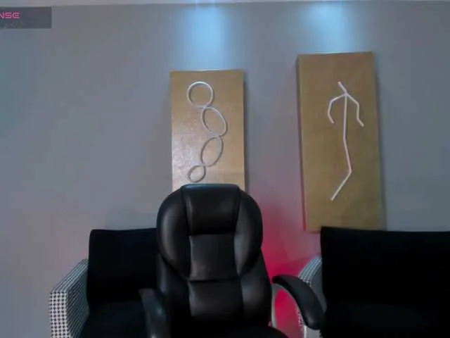 Live sex webcam photo for LaurenTurner #291695669
