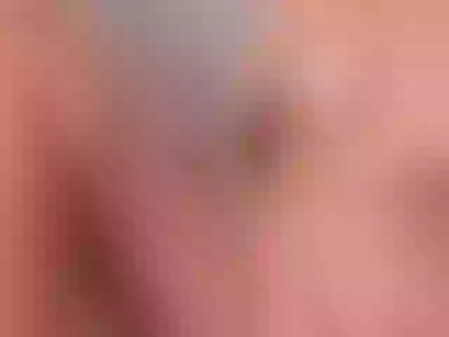 Live sex webcam photo for LaurenTurner #292010760