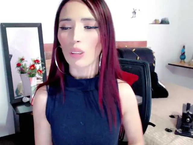 Live sex webcam photo for Laurenparis #271765199