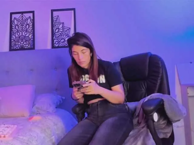 Live sex webcam photo for LaurentColin #291281823