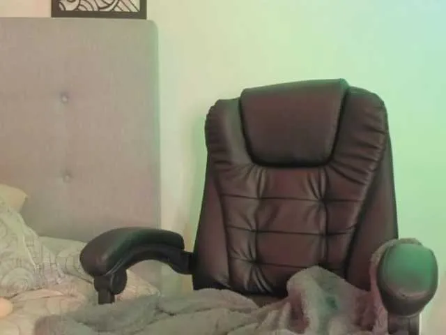 Live sex webcam photo for LaurentColin #291289135