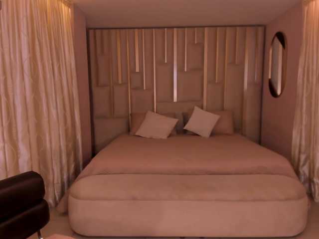 Live sex webcam photo for LaurentConnor #292288226