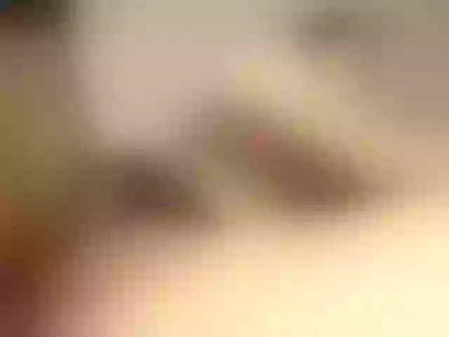 Live sex webcam photo for Laurie-Willia #283964541