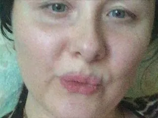 Live sex webcam photo for LaurieKeat #224912272