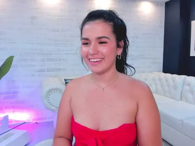 Live sex webcam photo for LaurieStevens #271694269