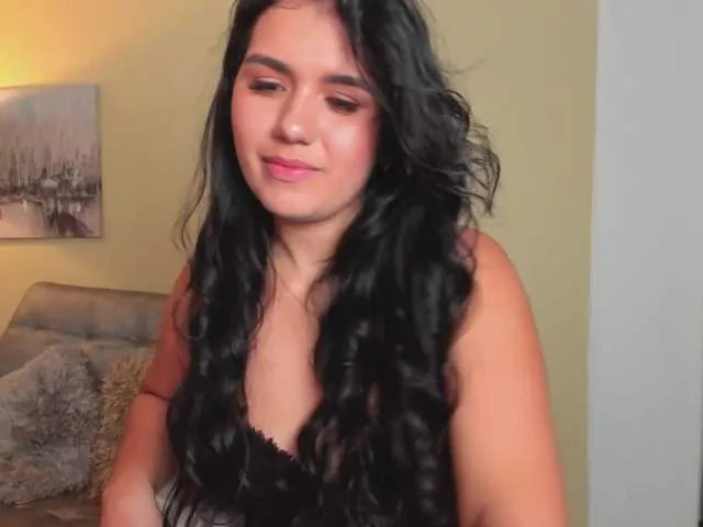 Live sex webcam photo for LaurieStevens #272303995