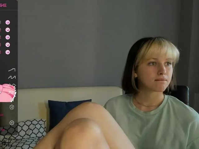 Live sex webcam photo for LaurittaShy #276169447