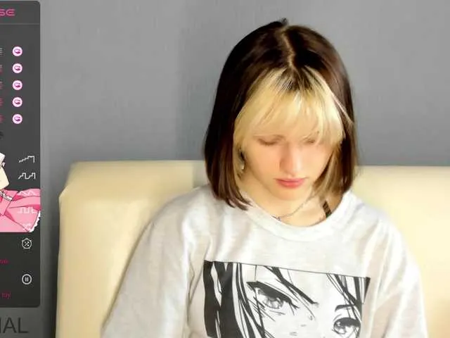 Live sex webcam photo for LaurittaShy #276225144