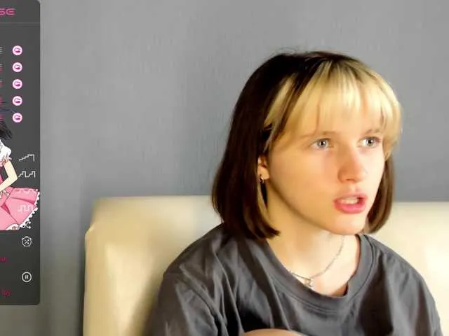 Live sex webcam photo for LaurittaShy #276232513