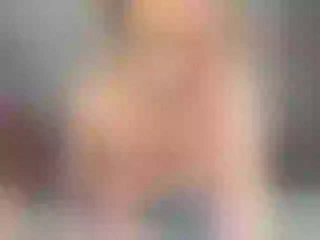 Live sex webcam photo for LaurynCopper #291056747