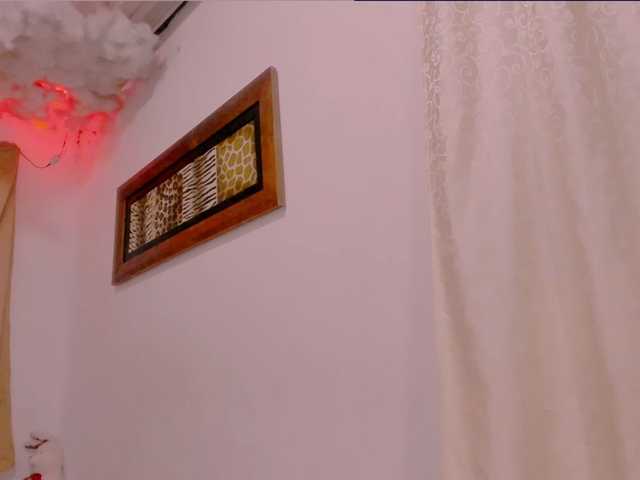 Live sex webcam photo for LauuuG #291611997