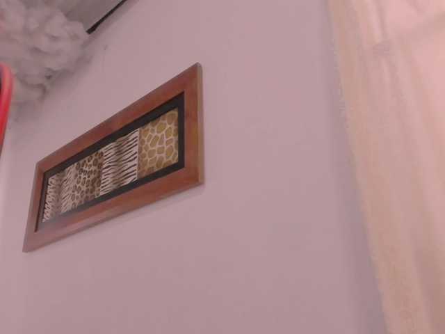 Live sex webcam photo for LauuuG #292001053