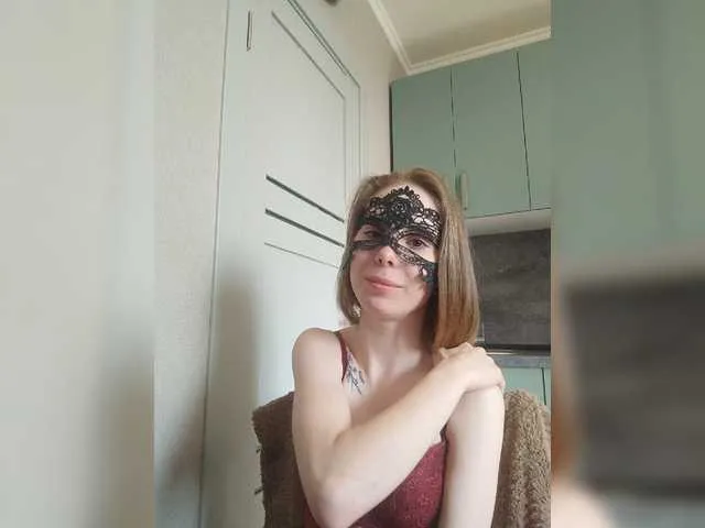 Live sex webcam photo for Lava-Angel #275514668