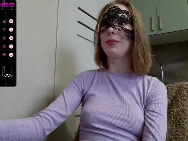Live sex webcam photo for Lava-Angel #275668605