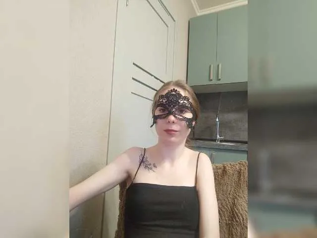 Live sex webcam photo for Lava-Angel #275952337