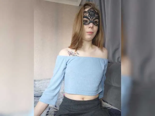 Live sex webcam photo for Lava-Angel #276537686