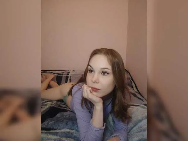Live sex webcam photo for Lava-Angel #277271921