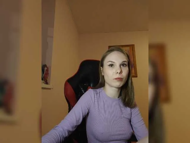 Live sex webcam photo for Lava-Angel #277290689