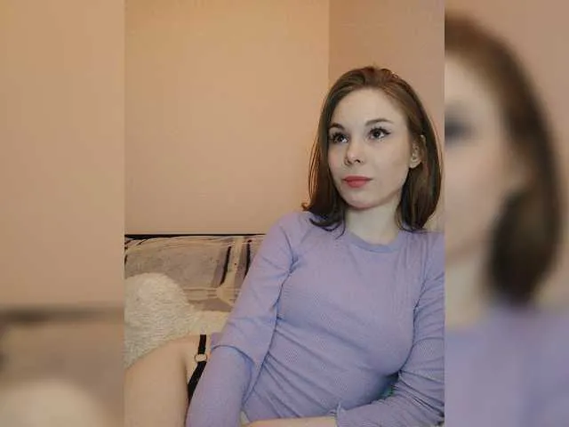 Live sex webcam photo for Lava-Angel #277372257