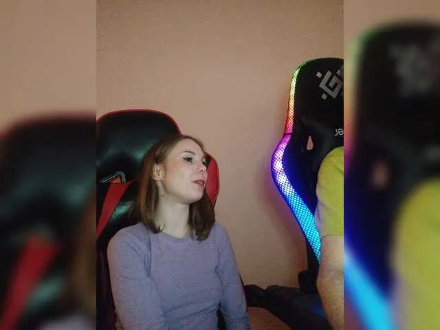 Live sex webcam photo for Lava-Angel #277413480
