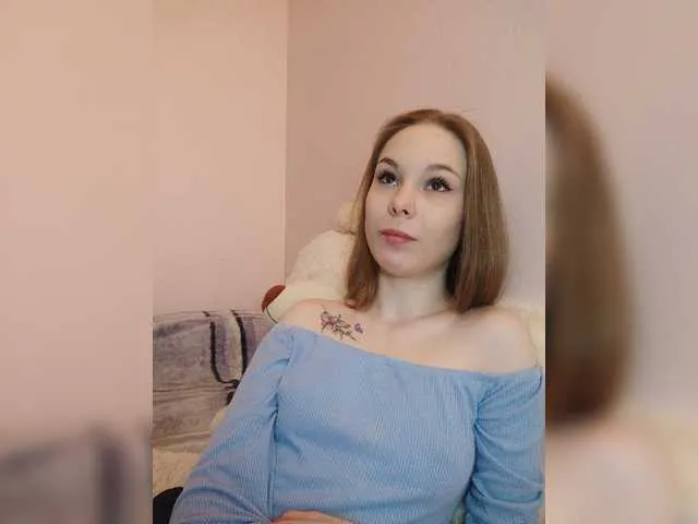 Live sex webcam photo for Lava-Angel #277427830