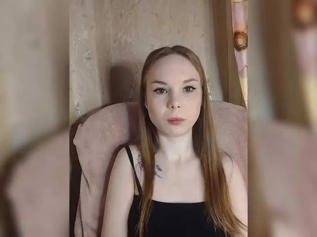 Live sex webcam photo for Lava-Angel #290774545