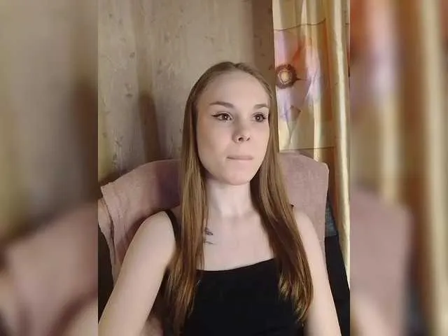 Live sex webcam photo for Lava-Angel #290911011