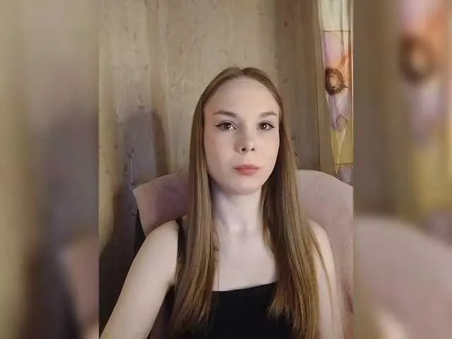 Live sex webcam photo for Lava-Angel #290932087