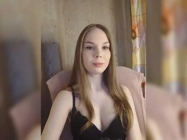 Live sex webcam photo for Lava-Angel #290939030