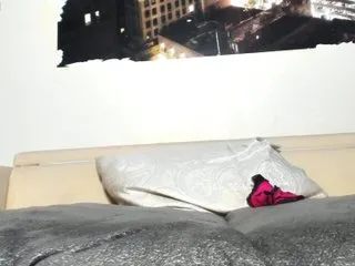 Live sex webcam photo for LavernaBlack #179475412