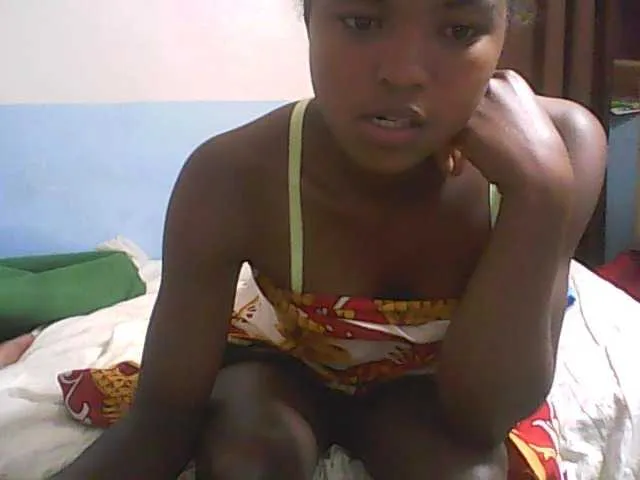 Live sex webcam photo for Layahsexy #274223719