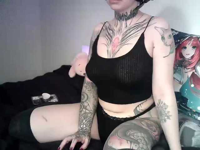 Live sex webcam photo for Layla-Nora #276845545