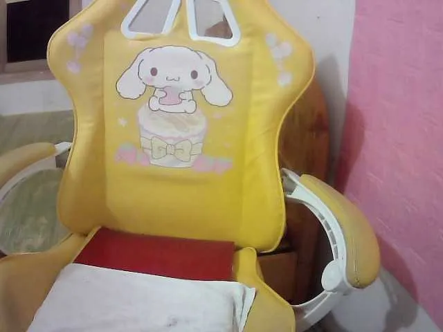 Live sex webcam photo for Layla-Vidoria #275721196