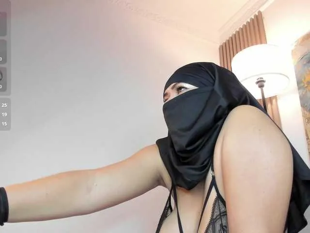 Live sex webcam photo for Layla-arabelle #291362815