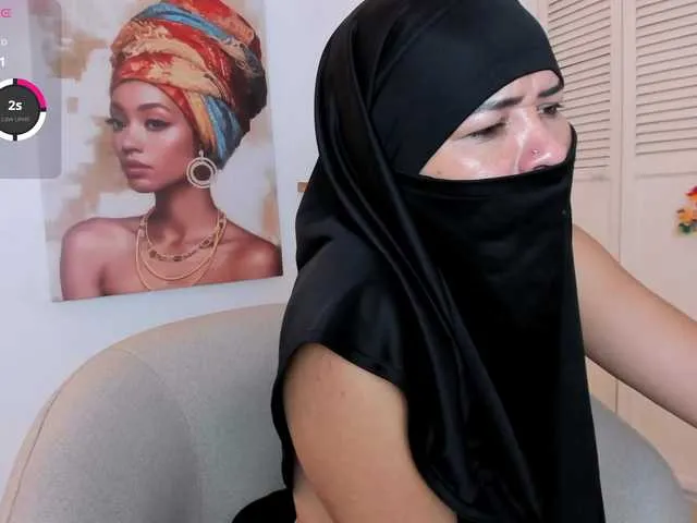 Live sex webcam photo for Layla-arabelle #292192976