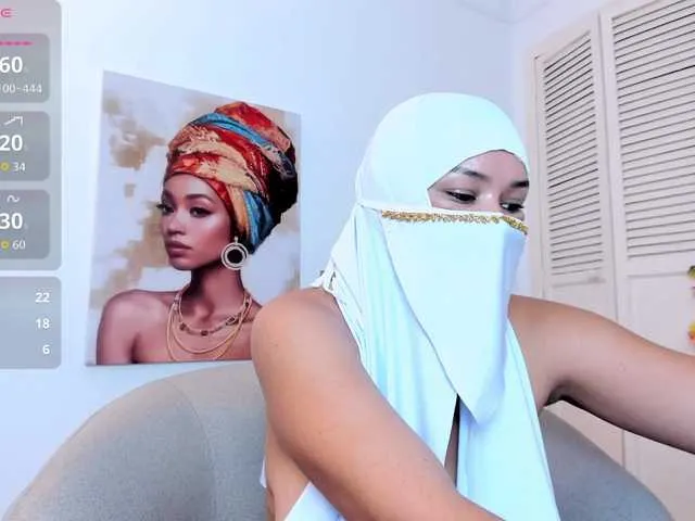 Live sex webcam photo for Layla-arabelle #292203904