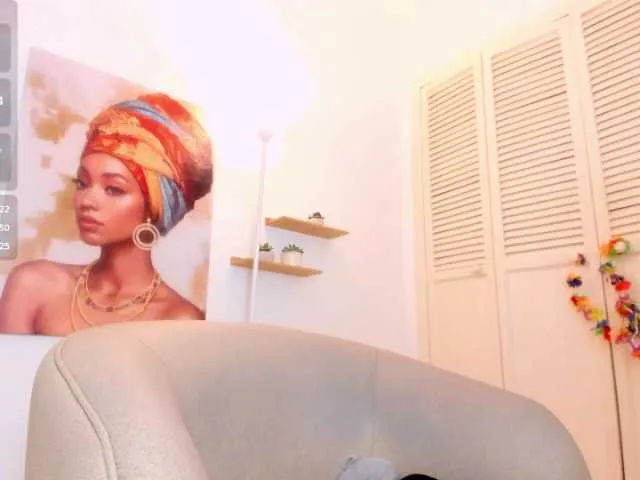 Live sex webcam photo for Layla-arabelle #292333853